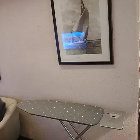 Alex 特雷比涅